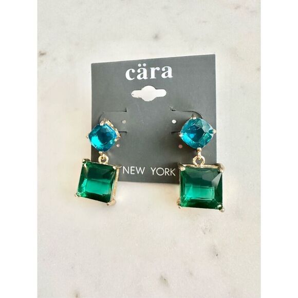 Bright blue and emerald green rhinestone dangle earrings - Picture 4 of 4
